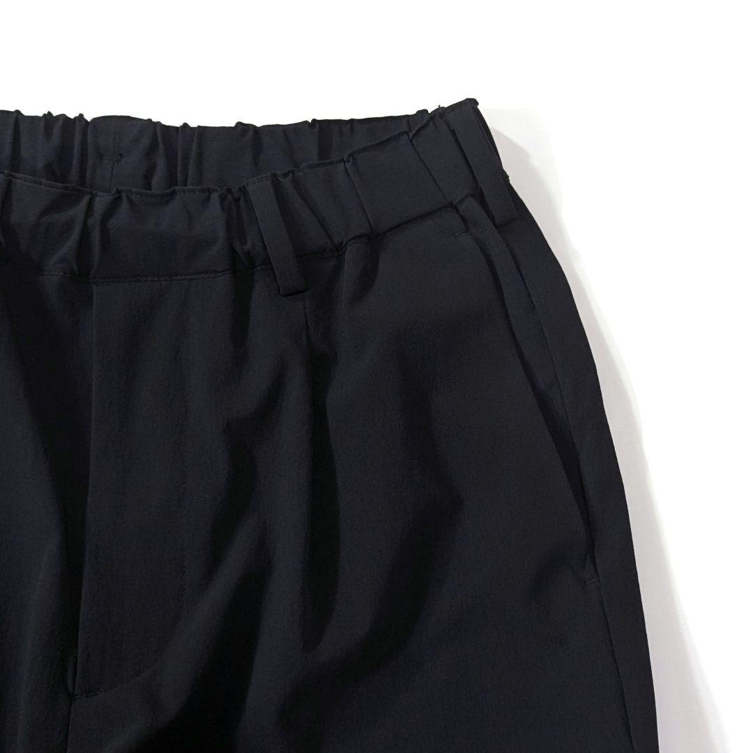 未使用級★BY 360 MASTER　1プリーツ　テーパードイージーパンツ　黒