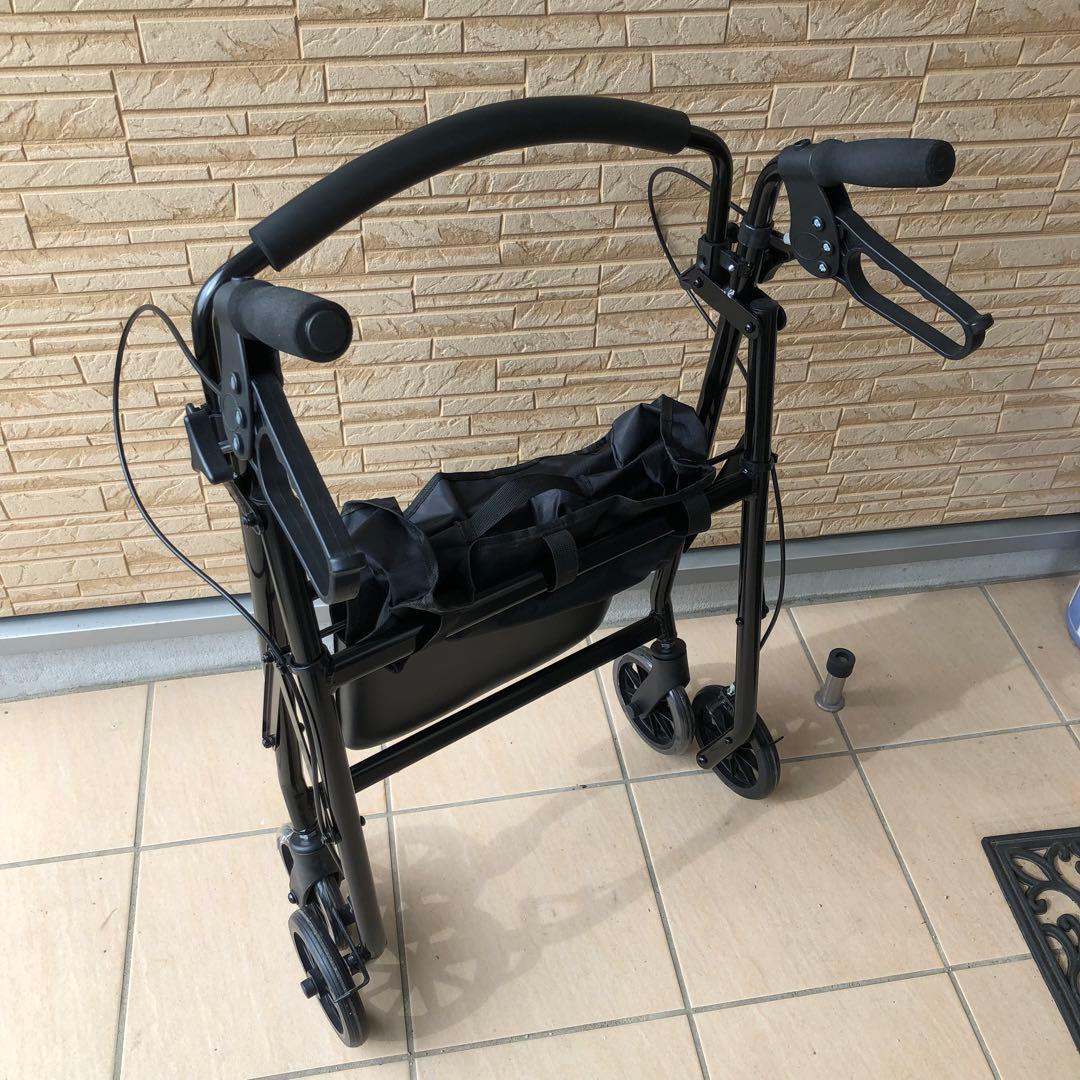 PEPE シルバーカー 歩行器 美品 未使用？