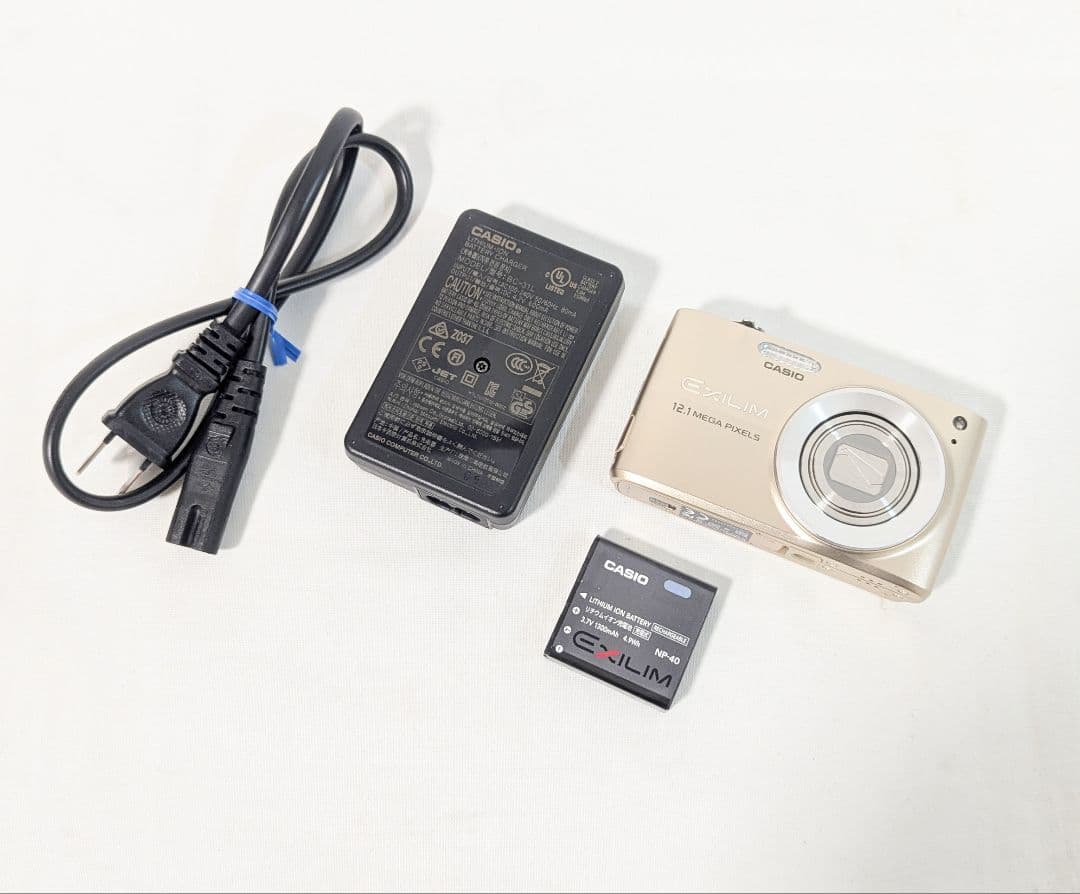 【美品】CASIO EXILIM EX-Z400 コンパクトデジタルカメラ