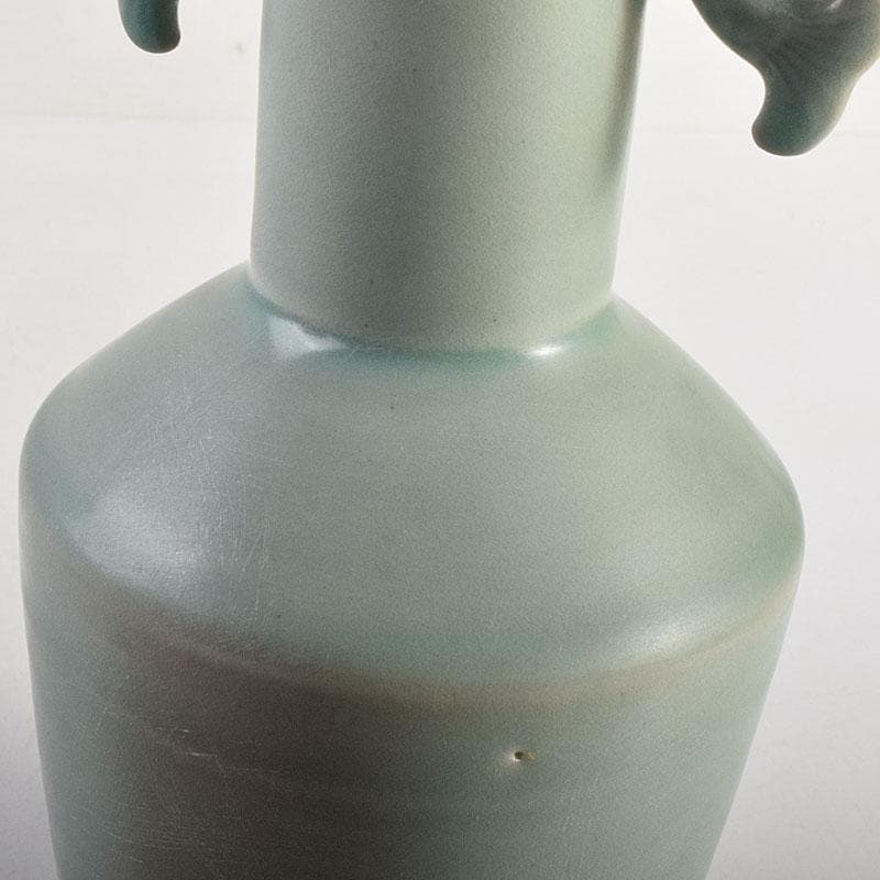 中国　龍泉窯　粉青釉　魚双耳瓶　花生　時代箱付　C　8294