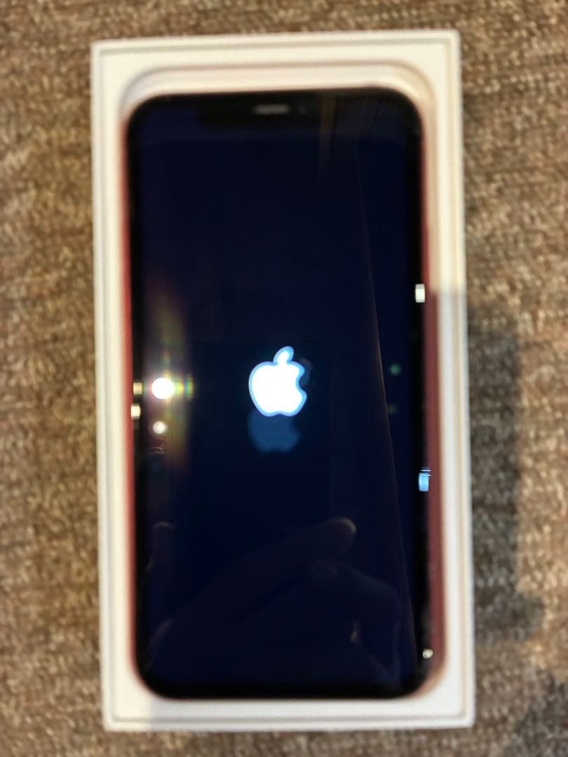 こ*く様 Apple iPhone 11 64GB