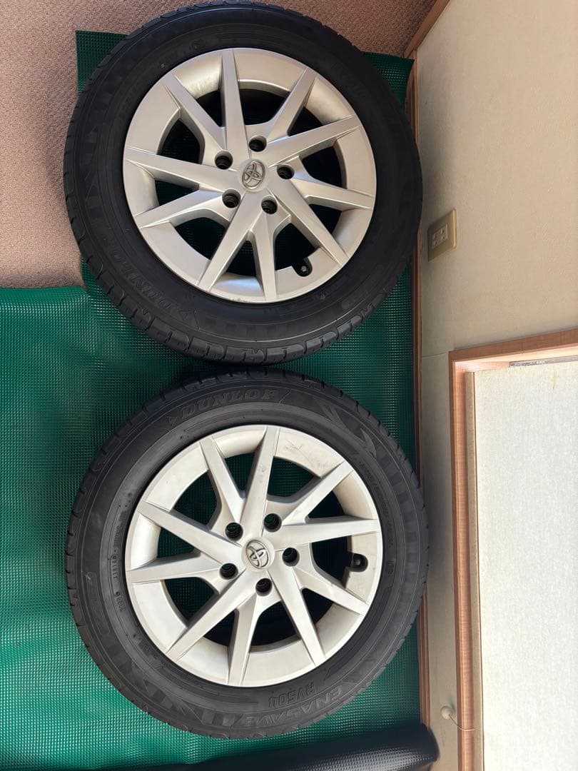 プリウスα 純正　ホイール　16インチ　手渡しのみ