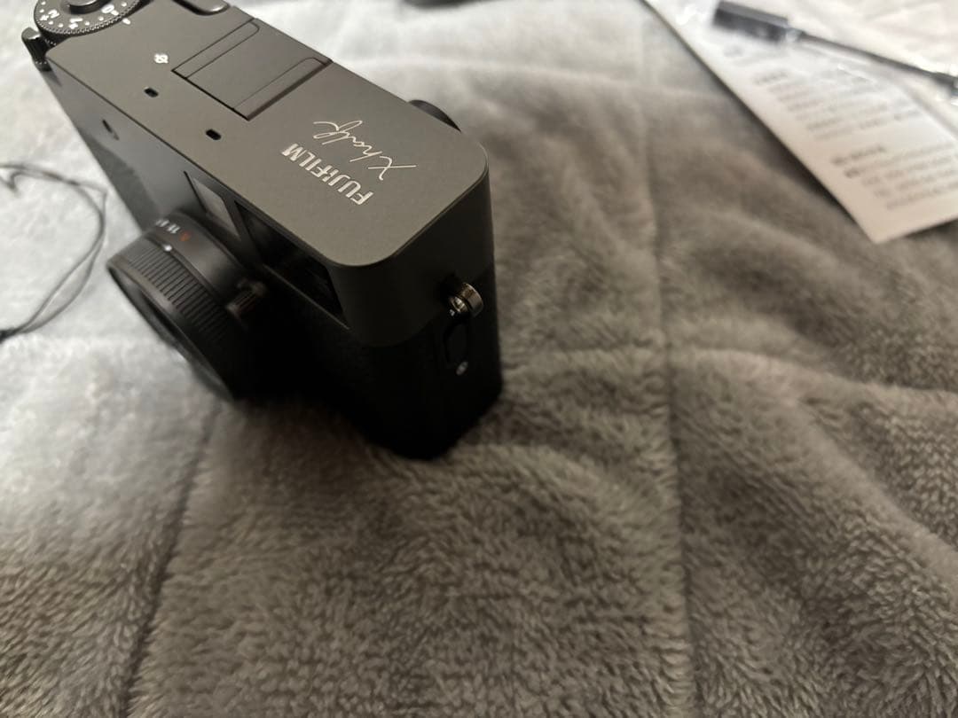 FUJIFILM X-half X-HF1 付属品多数 シャッター回数1000回