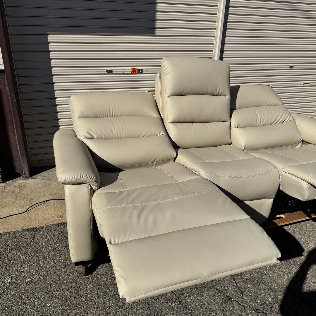 極美品 ニトリ 電動リクライニングソファ ３人掛け ベージュ Nシールド