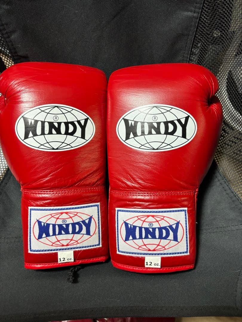 格闘技7点セット　グローブ、レガース、オープンフィンガー、他