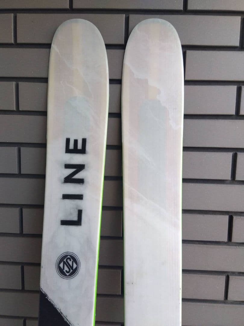 LINE　スーパーナチュラル100 186センチ