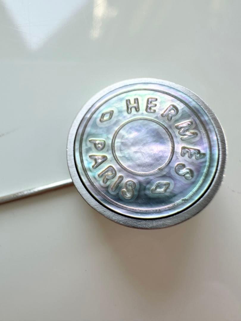 HERMES エルメスセリエラペルピン ハットピン ブローチ シェル