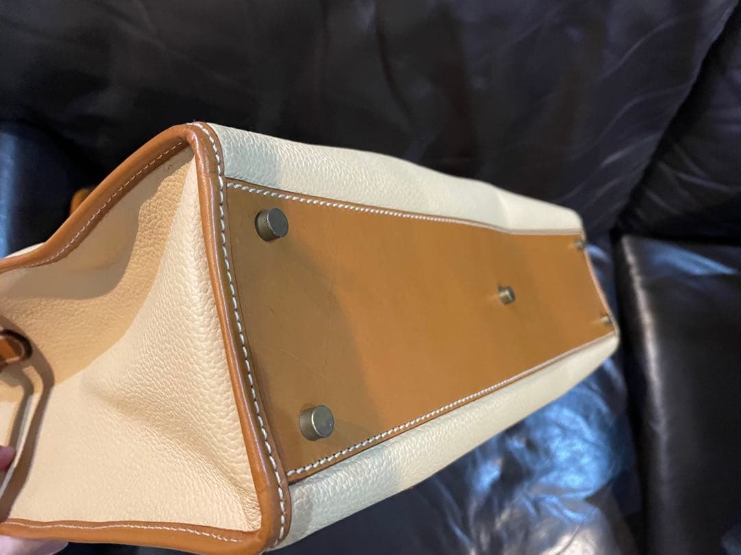 フェリージ　と　テストーニ