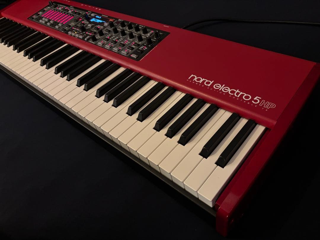 Nord Electro 5 HP 動作確認済み　付属品、専用ケース付き
