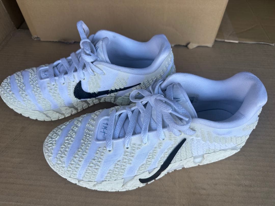 Nike Ja 3 Coconut Milk ナイキ ジャ3 ココナッツミルク