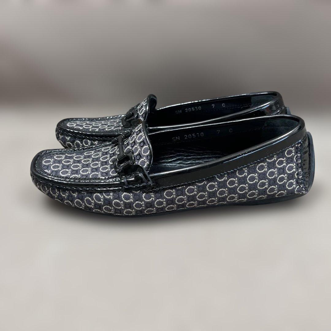 フェラガモ　ガンチーニ　ローファー