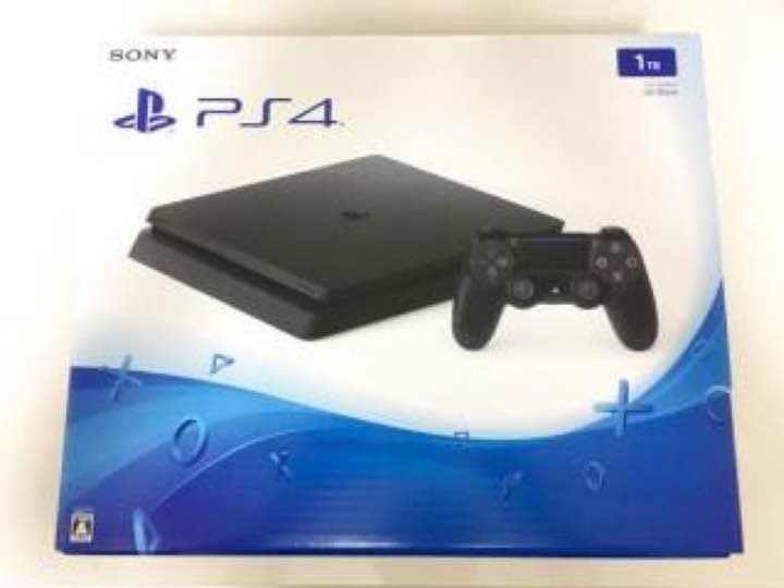 PlayStation 4 ジェット・ブラック 1TB