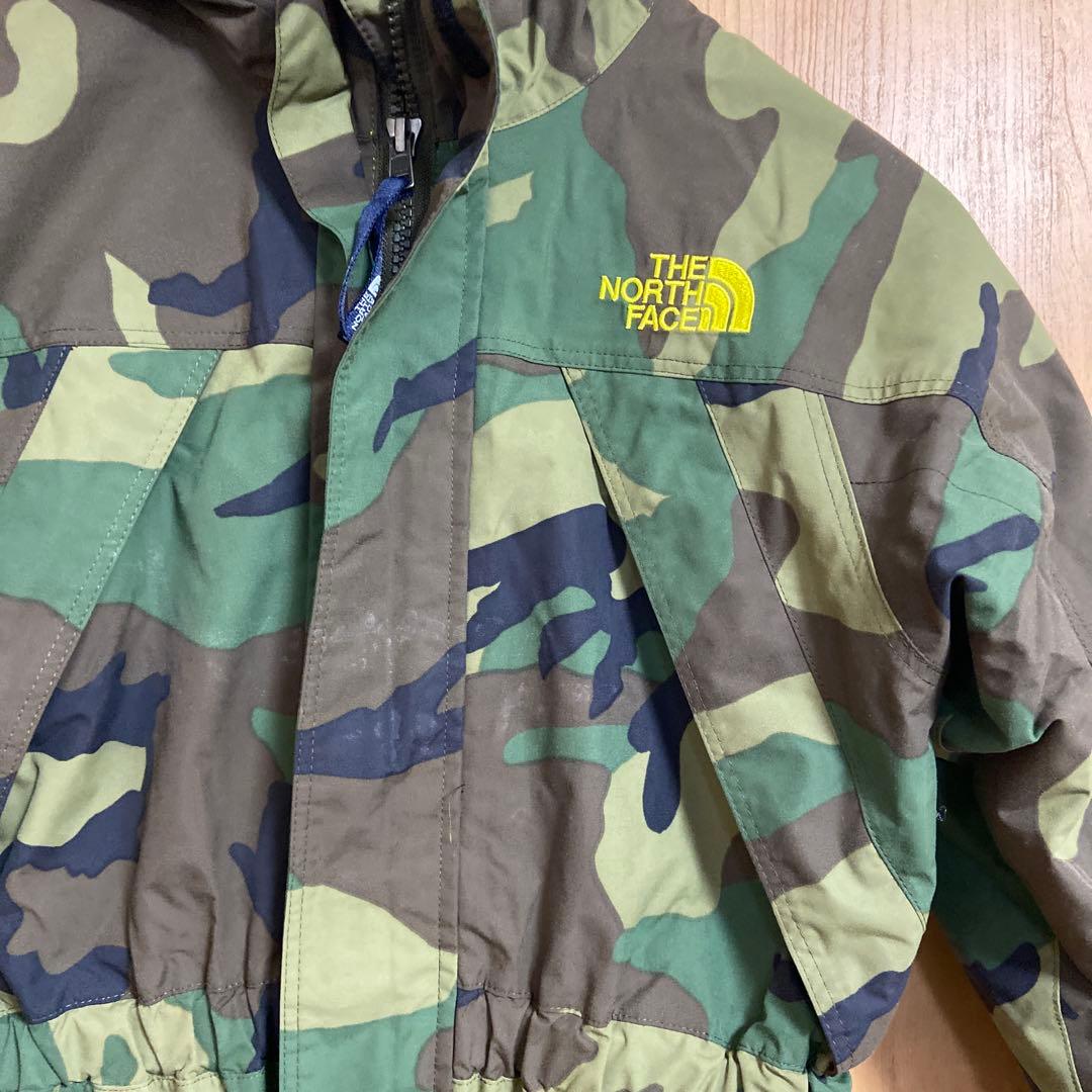 THE NORTH FACE 子ども用迷彩スキーウェア　つなぎ　120