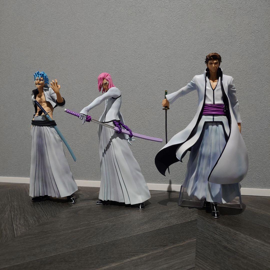 岩田。 藍染惣右介、グリムジョー、ザエルアポロ