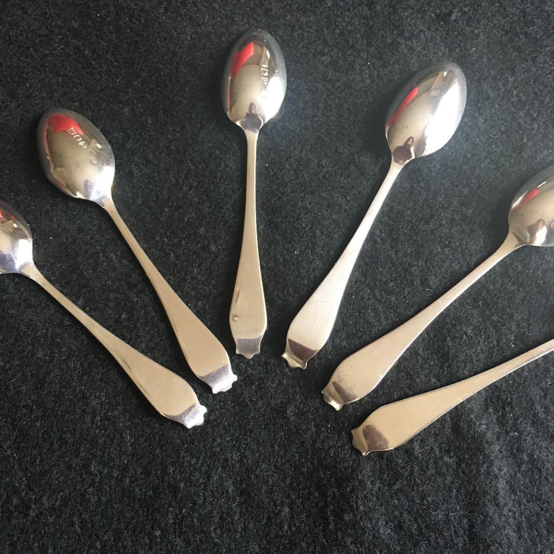 お値下げ　英国製純銀スプーン箱入り　アンティーク　スターリングシルバー