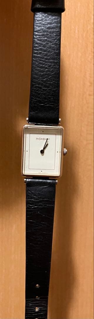 YVES SAINT LAURENT イブサンローラン 腕時計