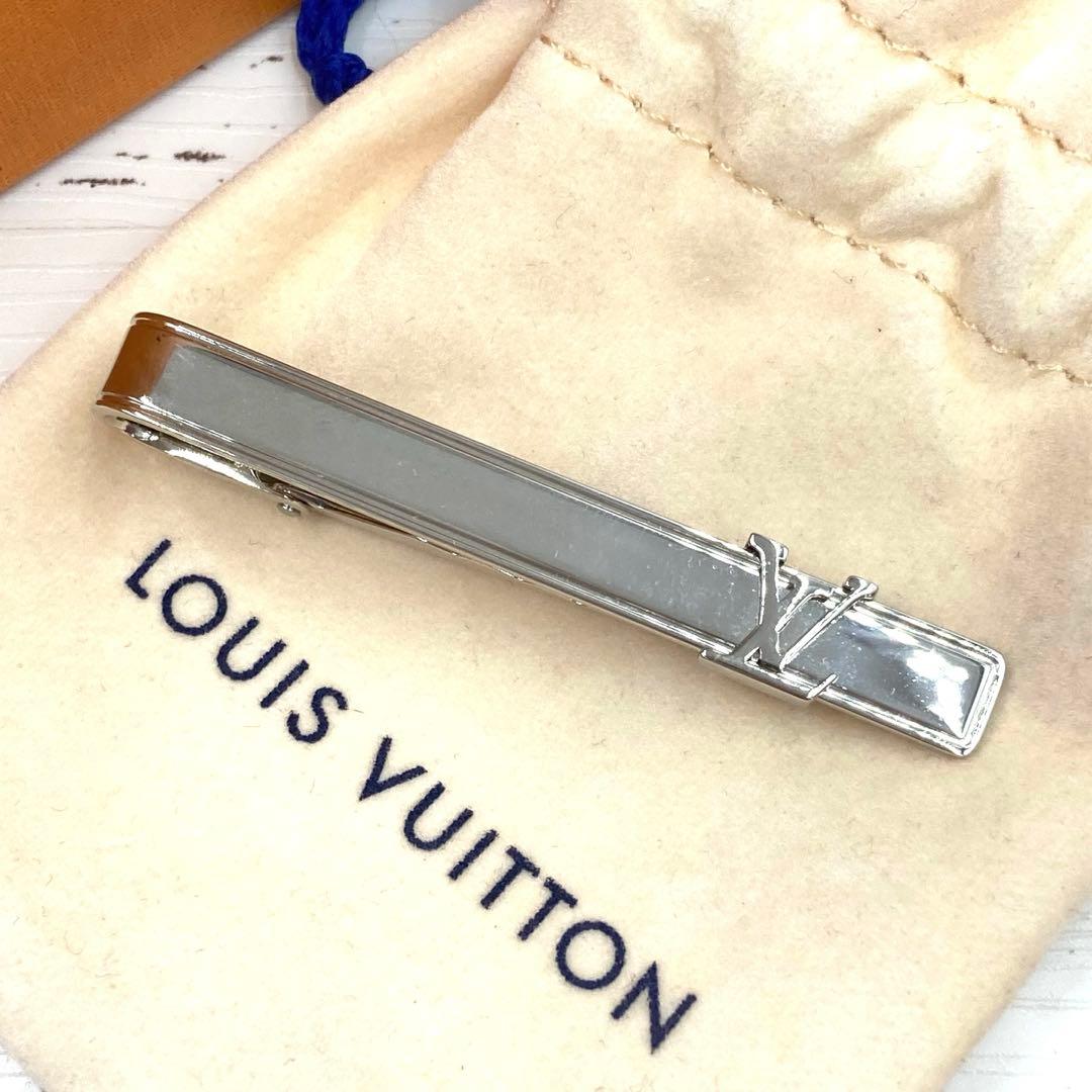 【極美品】ルイヴィトン ネクタイピン パンスクラヴァット M61981 LVロゴ