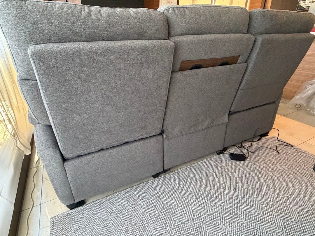 【設置費込み・たのメル便】ニトリ　電動リクライニングソファ　グラッゼ2