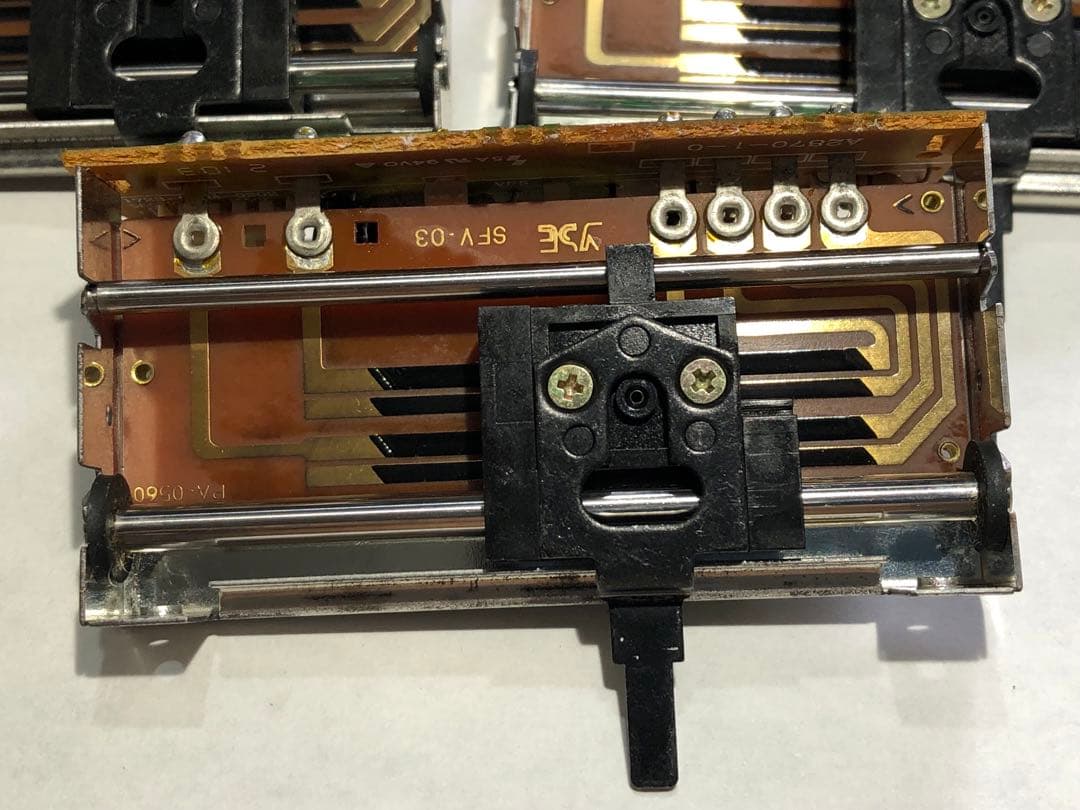 VESTAX ベスタクス　PMC-06ProA フェーダーメンテ　カットラグ