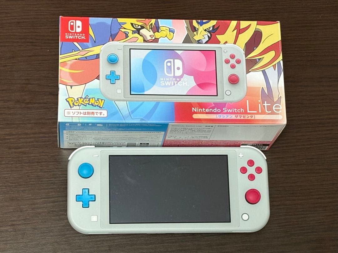 Nintendo Switch Lite ザシアン・ザマゼンタ　ポケモン剣盾