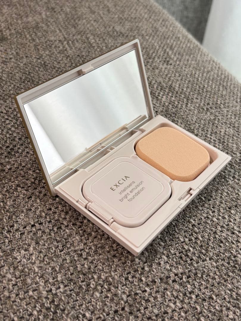 【新品未使用】アルビオン エクシア ファンデーション NA201