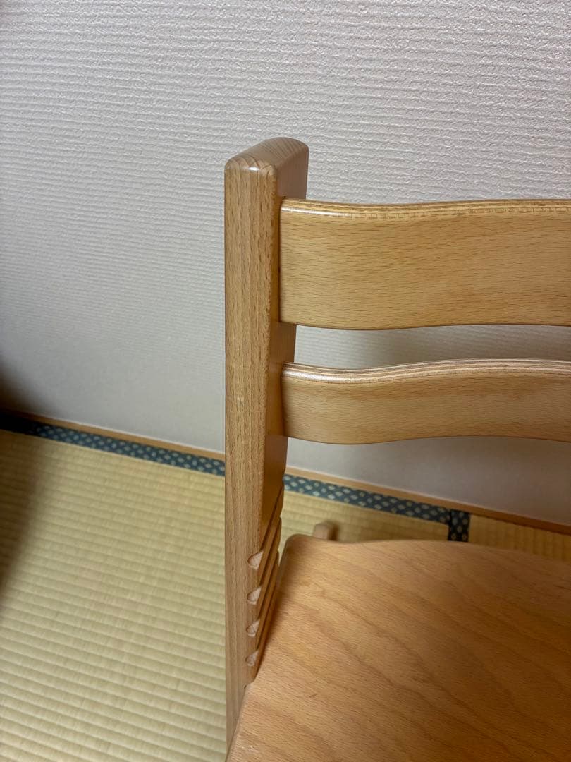 ストッケ　トリップトラップ　シリアルナンバー4 から