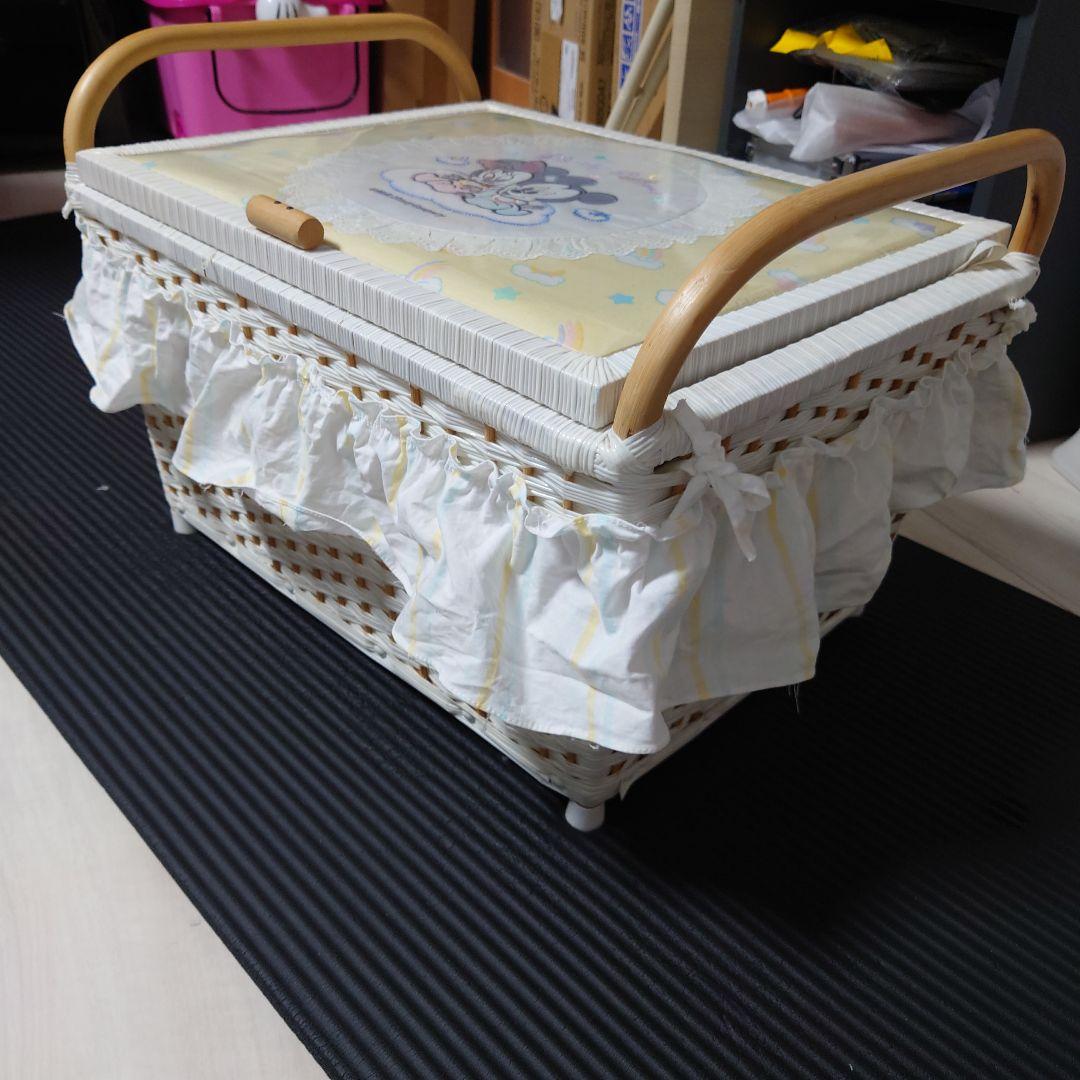 ディズニーマジックイングリッシュDVD26巻セット　教本、ケース付