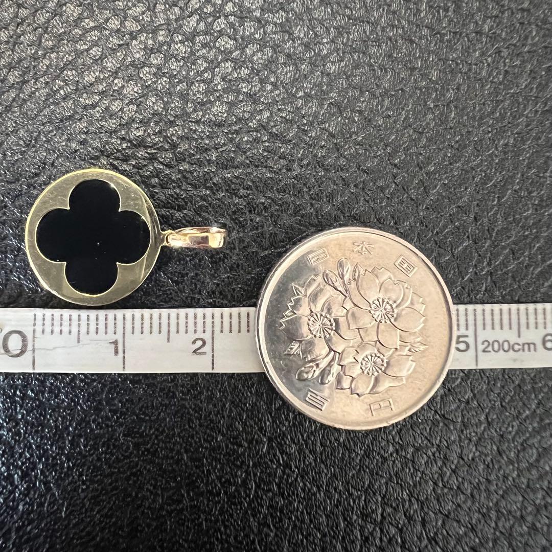 美品 K18 オニキス 18金 ペンダントヘッド 1.9g SN1884