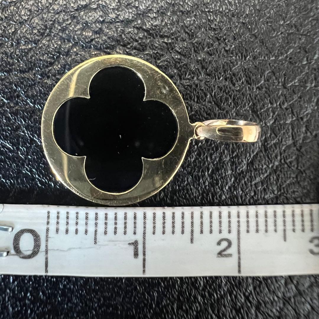 美品 K18 オニキス 18金 ペンダントヘッド 1.9g SN1884