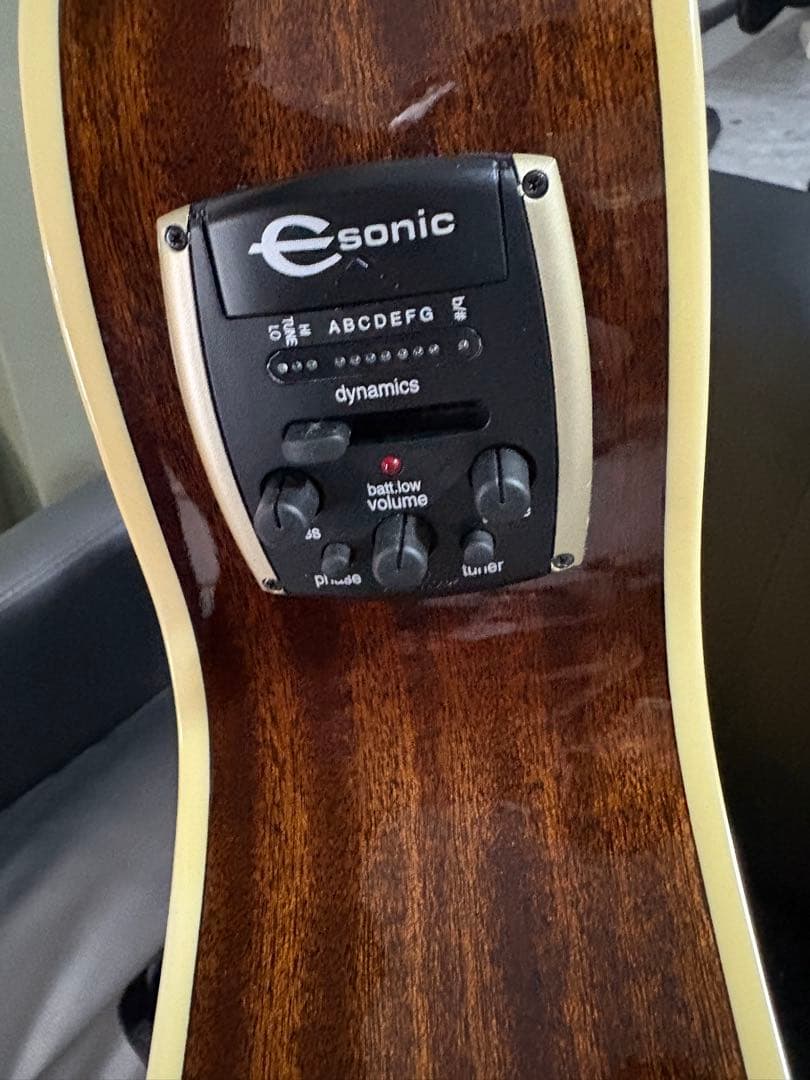epiphoneギターPR-5E