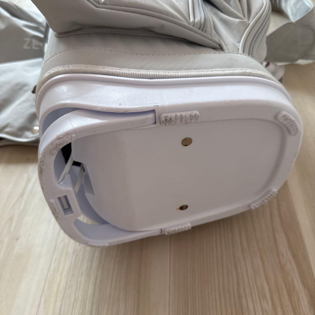 ゼロハリバートン　キャディバッグ　スタンド式　軽量　グレー