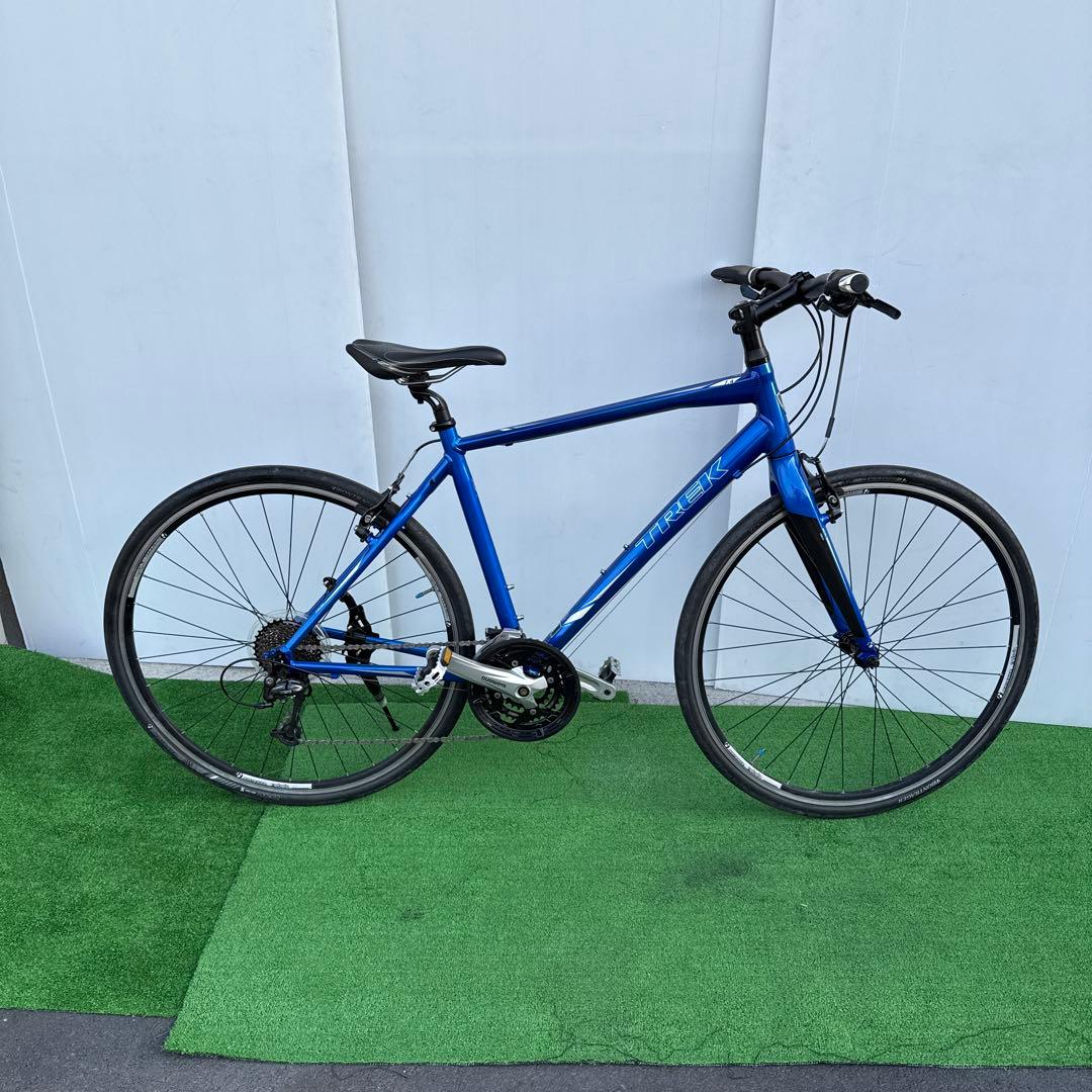TREK クロスバイク Mサイズ　美品 ブルー