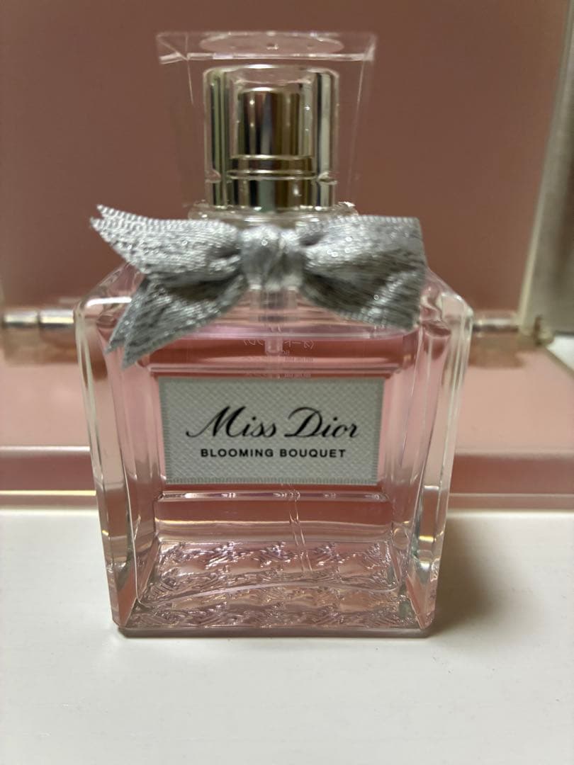 Miss Dior Blooming Bouquet 香水