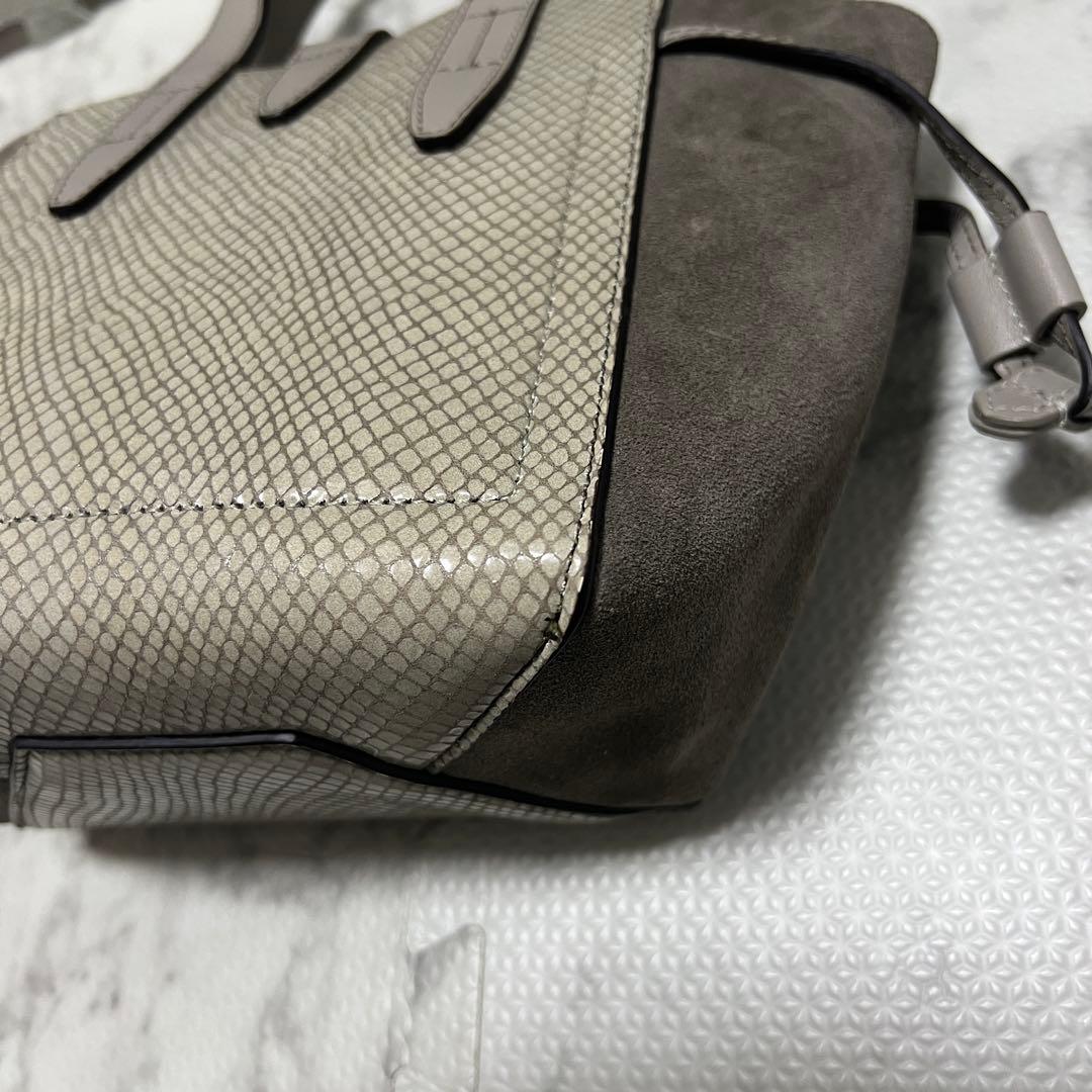 極美品✨フルラ ネット ミニ ハンドバッグ レザー スエード ハートチャーム付き