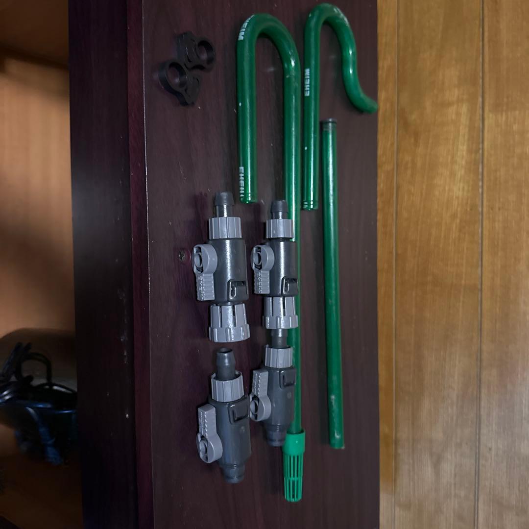 NISSOアクアクーラー20とエーハイム2213と60cm水槽用台