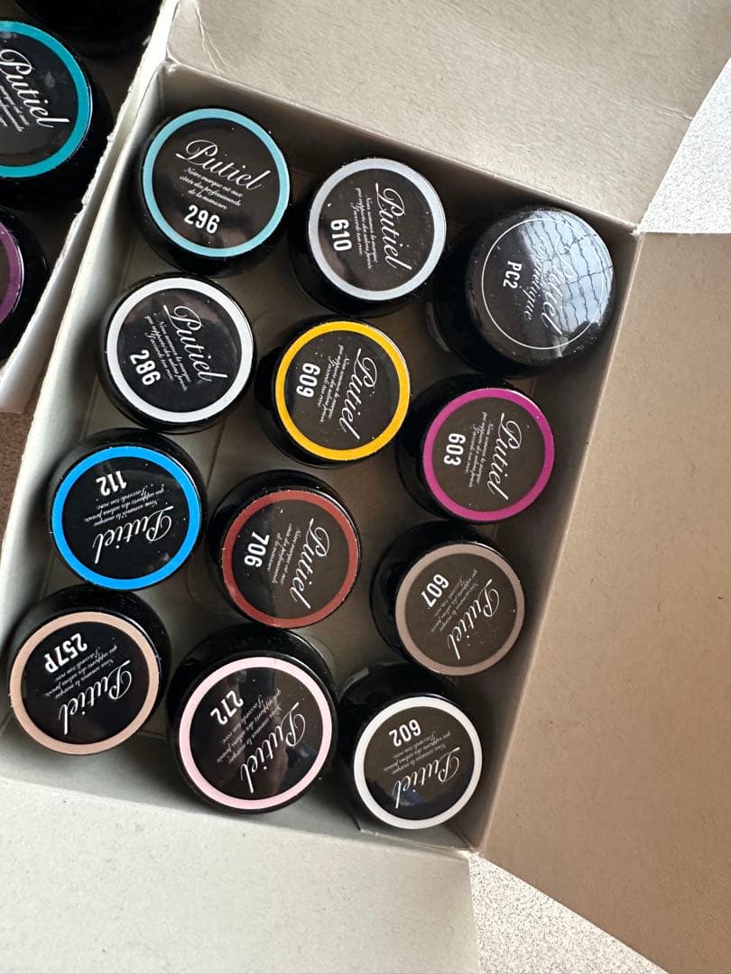 Putiel /ネイルジェル/未使用