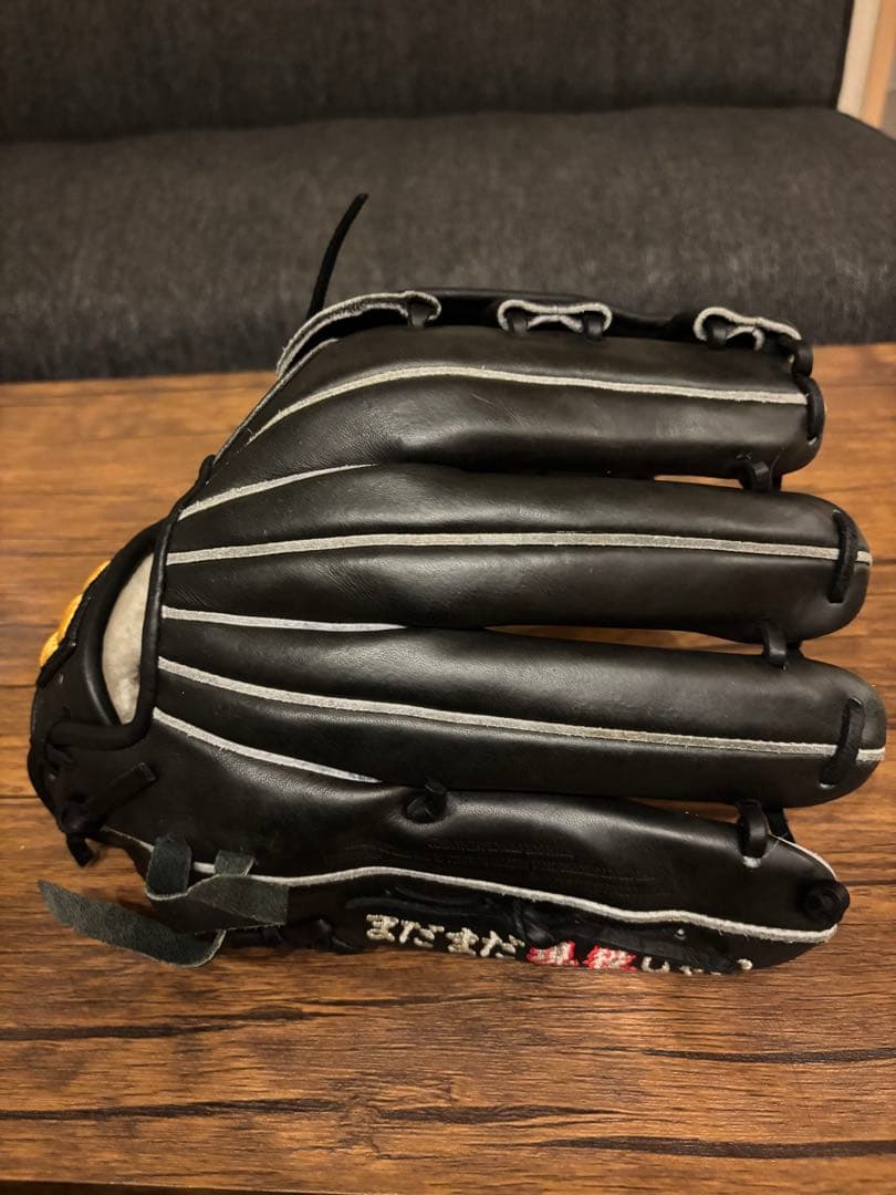 ハ*ー様 ミズノプロ（ビックM）軟式オーダーグローブ ブラック 左投げ用