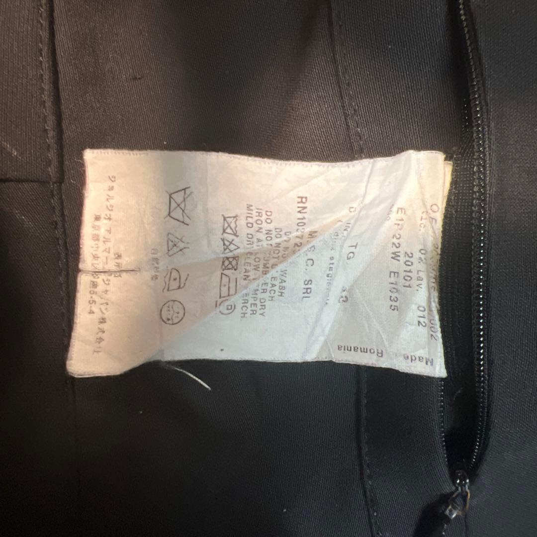 V*n様 EMPORIO ARMANI ブラックスラックス　極良シルエット