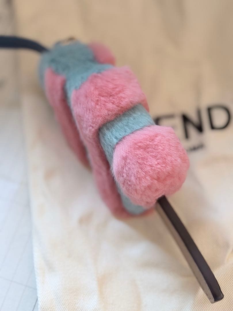 FENDI ファーアイスクリーム型チャーム　高島屋購入