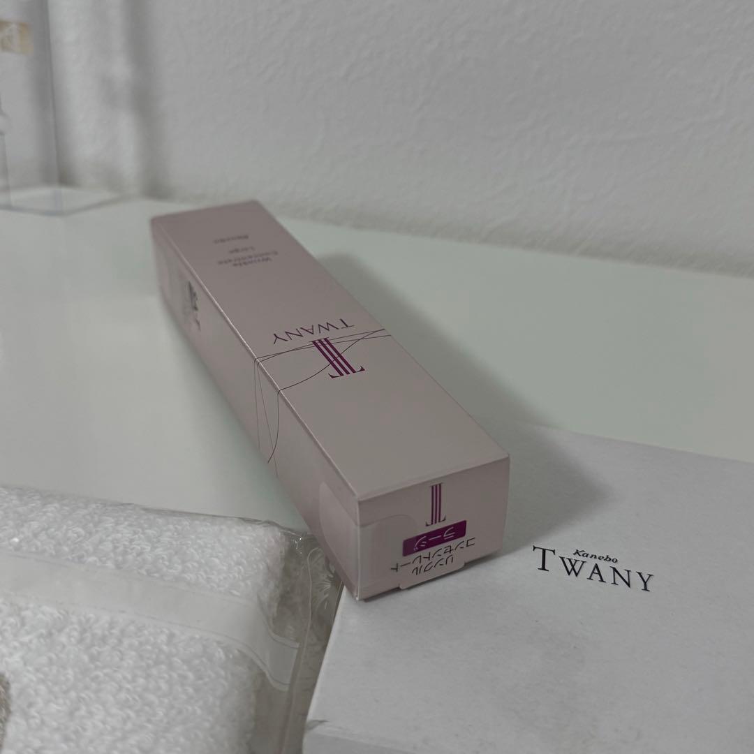 Kanebo TWANY 30g Wrinkle Concentrate 他