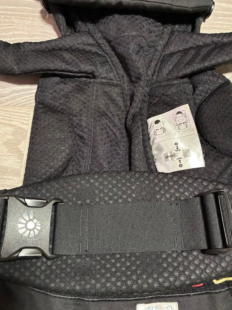 エルゴ ergobaby OMNI breeze 抱っこ紐 ブラック