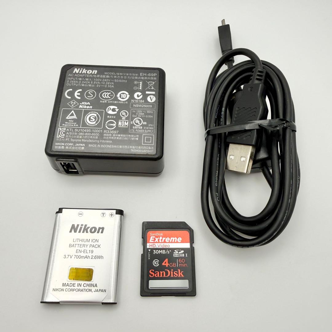 【動作OK】Nikon COOLPIX S3100 SDカード付　希少カラー