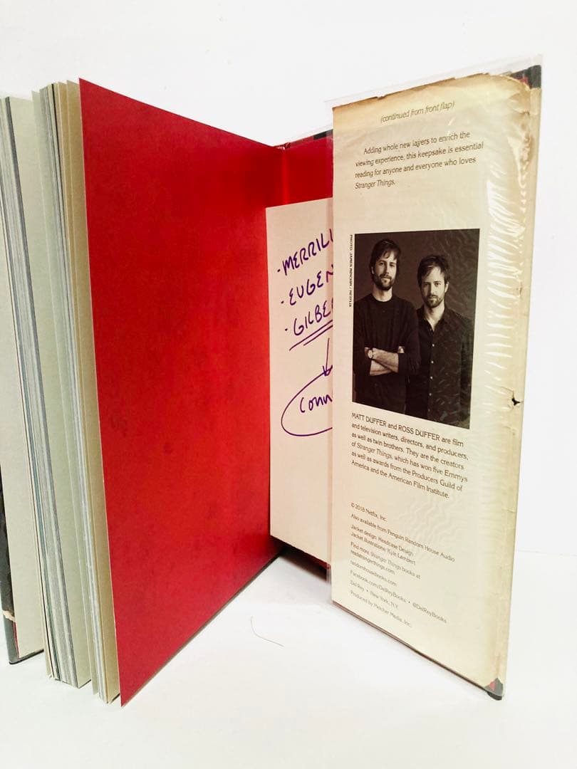 【絶版本】希少『ストレンジャーシングス』ガイドブック／公式図録／洋書／入手困難