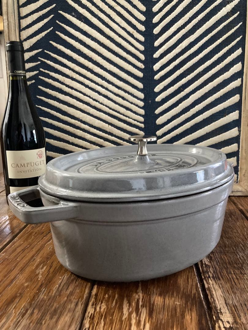 【staubストウブ】IH&ガス対応 27cmオーバル鍋 ※定価40,700円