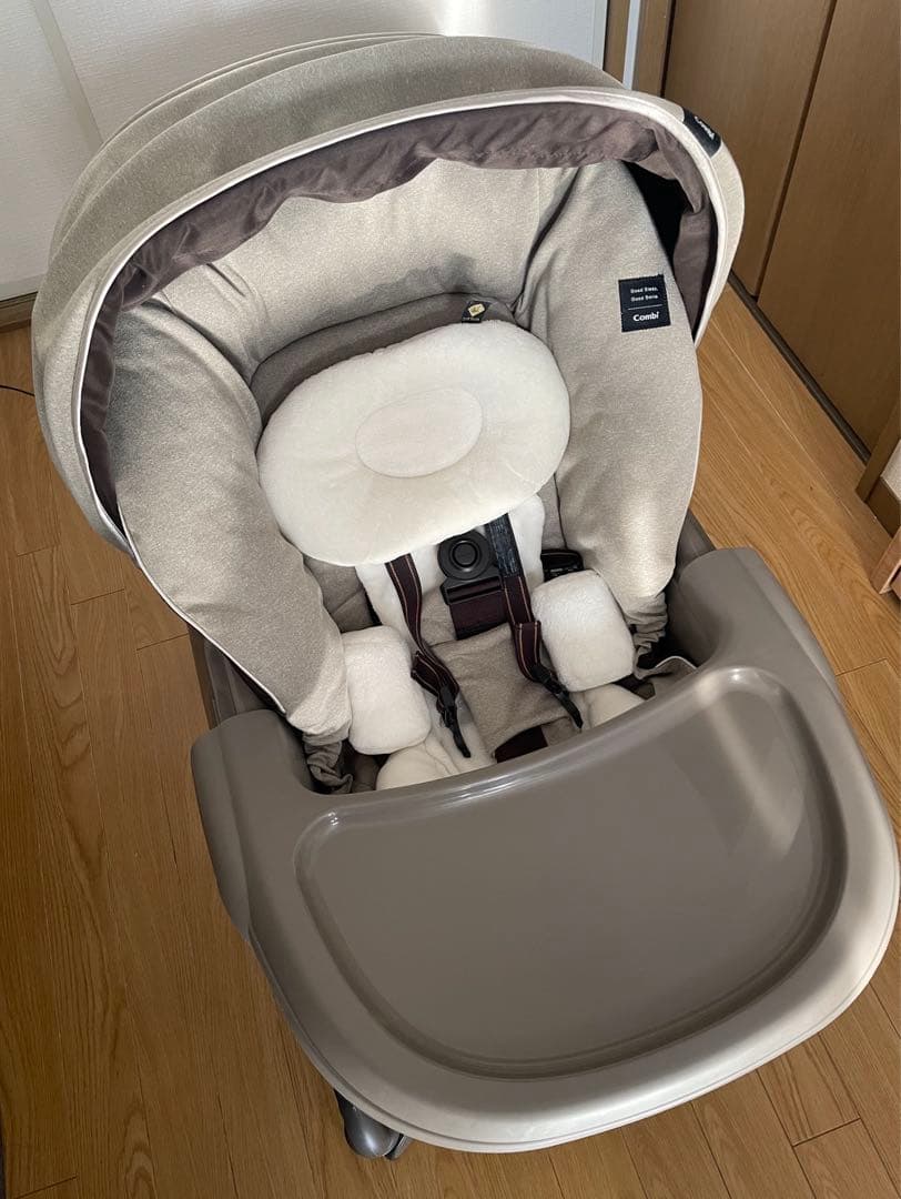 コンビ　ネムリラ