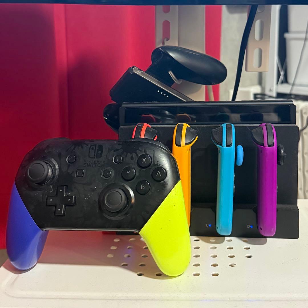 【Nintendo Switch 本体】ジョイコンセット