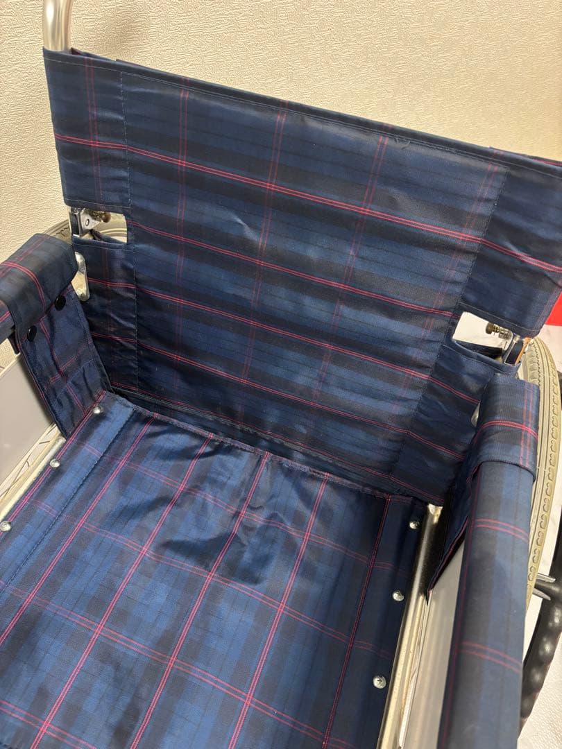 NICK 自走用車椅子 ブレーキ付き　介護　折り畳み可能