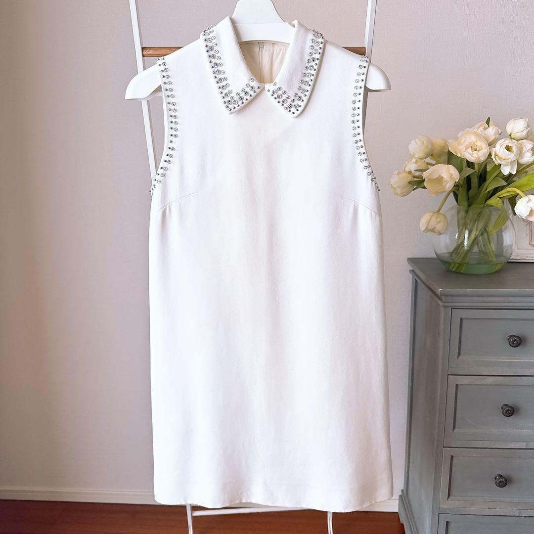 ホワイトノースリーブミニワンピース