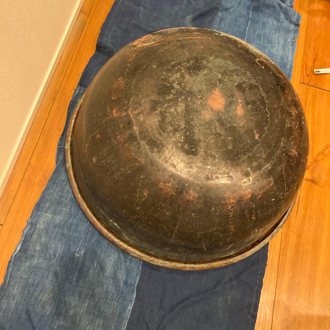 アンティーク　巨大な銅鍋