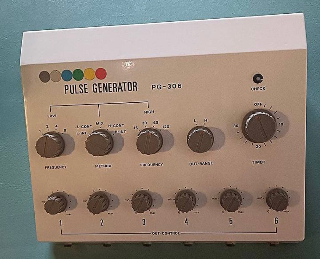 鈴木　PULSE GENERATOR パルスジェネレーター PG-306